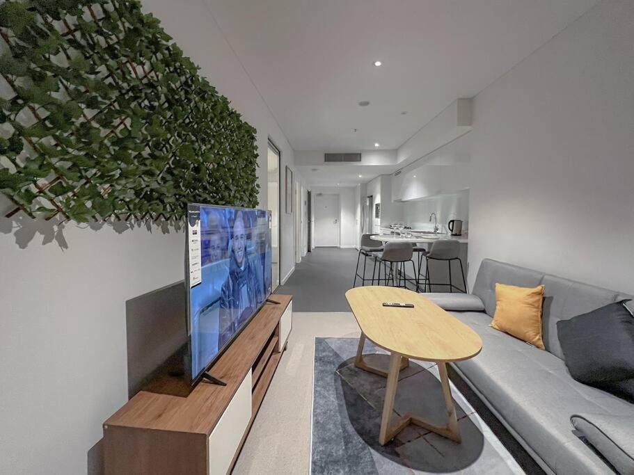 Amazing 2 Bedroom In Cbd! Brisbane Buitenkant foto